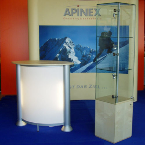 Messestand mit Display Dinslaken, Leuchttheke Laage und Vitrine Viernheim