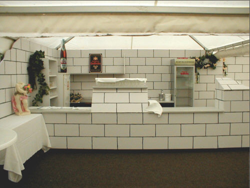 Burg Jagsthausen Dekomauern, Zelt, St�hle, Tische, Bar, K�hltheken uvm.