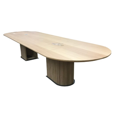 Wandverkleidung Konferenztisch XXL mit Kabeltank Eiche