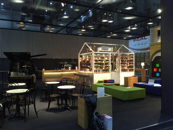 Doppelstockmessestand Dallmayr mit Teehaus ca. 230m�